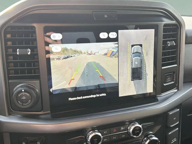 New 2026 Agate Black Metallic Ford XLT image 17