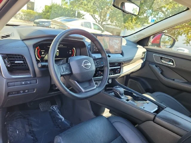 Used 2025 Red Nissan Platinum image 18