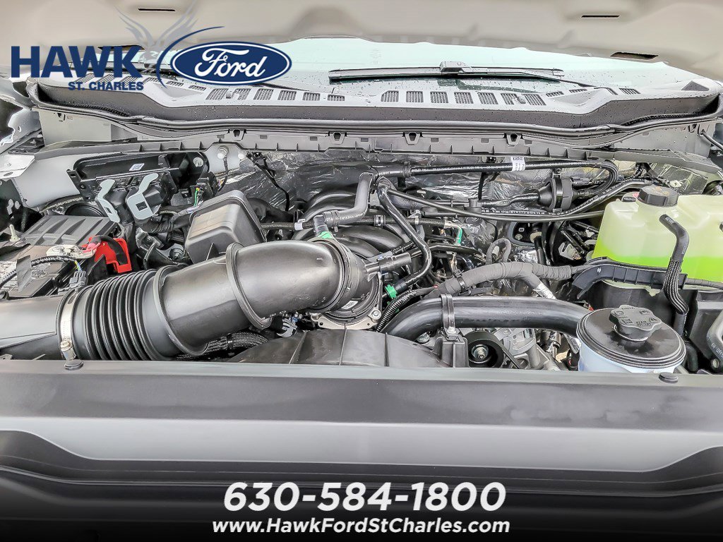New 2026 Oxford White Ford F-250® XL image 13