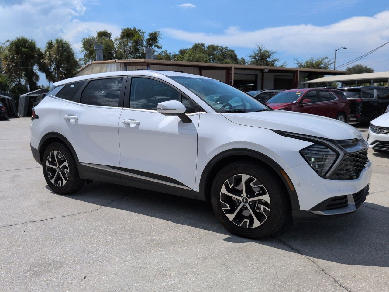 Certified Used 2024 Glacial White Pearl Kia EX image 1