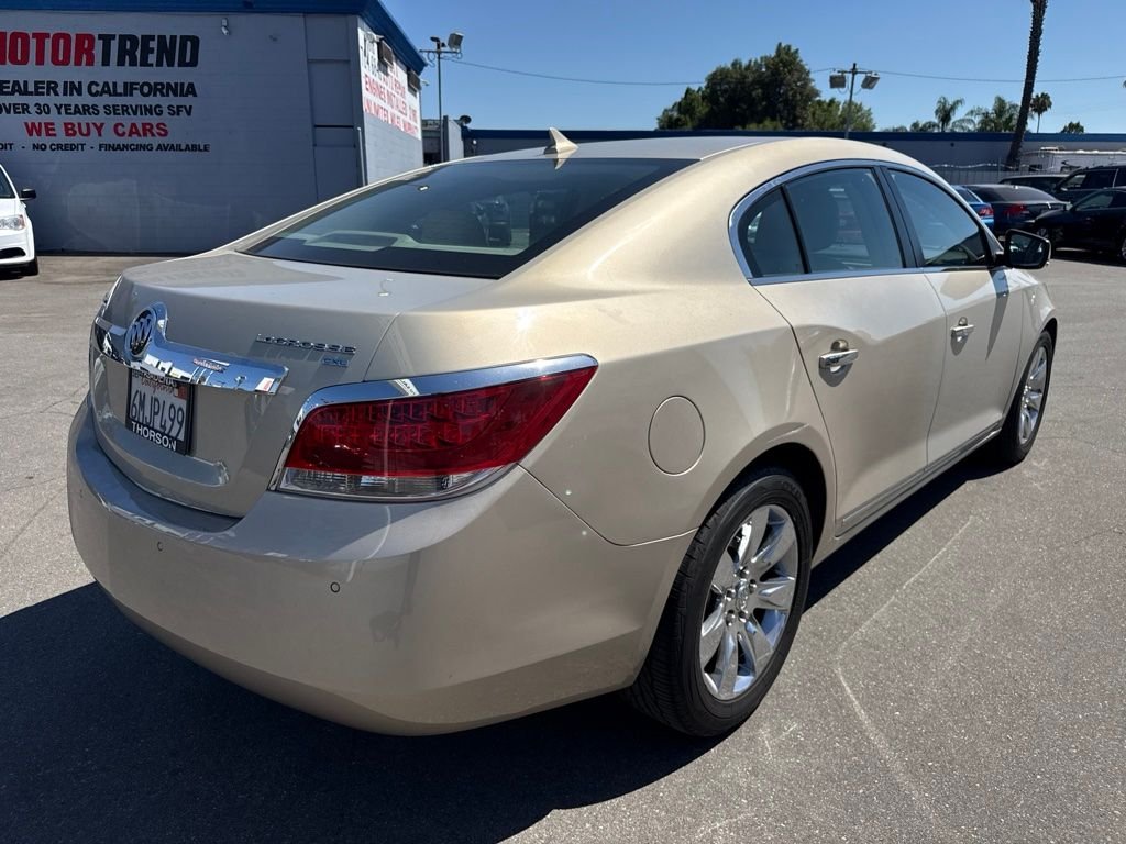 Used 2010 Gold Buick CXL image 5