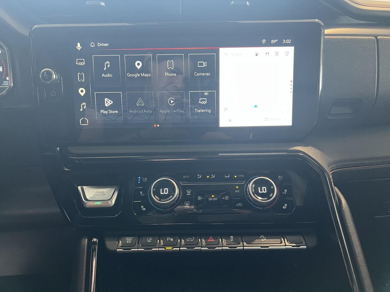 Used 2025 Onyx Black GMC AT4 image 24