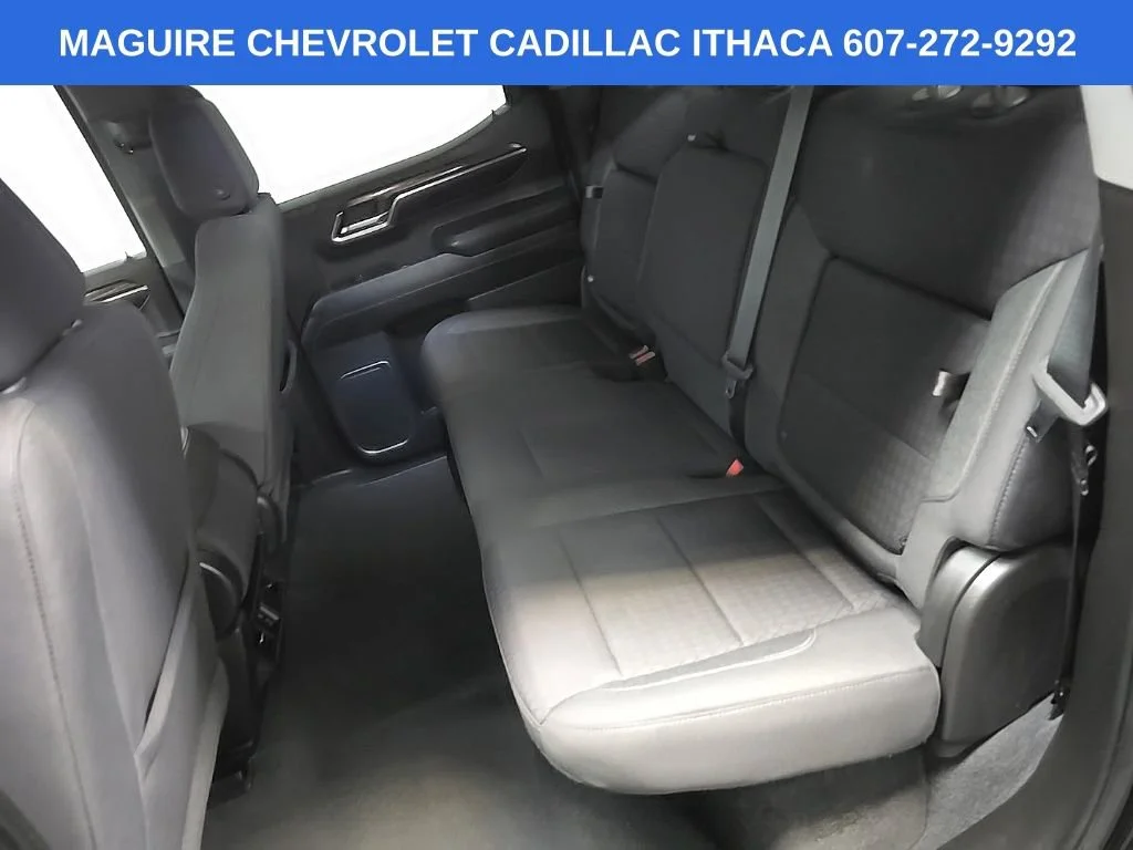 Used 2022 Titanium Rush Metallic GMC Elevation image 31