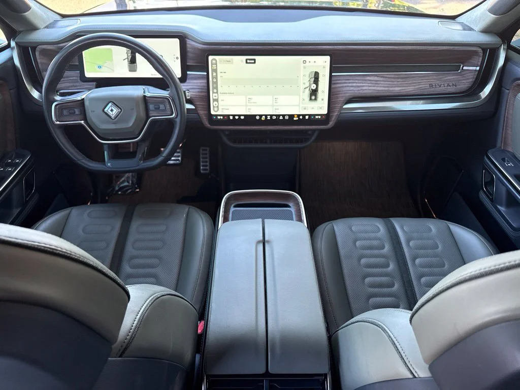 Used 2022 Black RIVIAN Adventure Package image 16