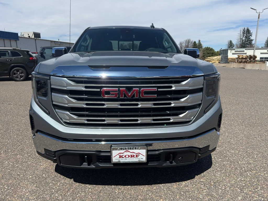 New 2026 Sterling Metallic GMC SLE image 3