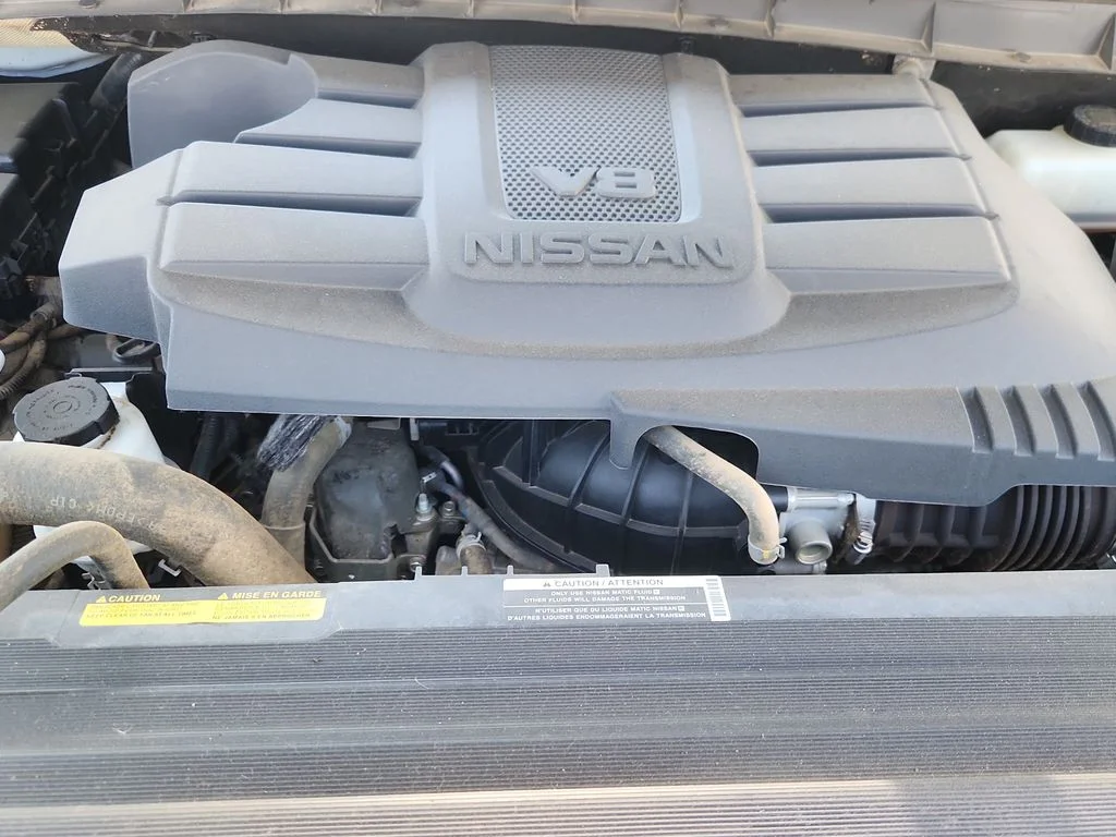 Used 2021 White Nissan PRO-4X image 17