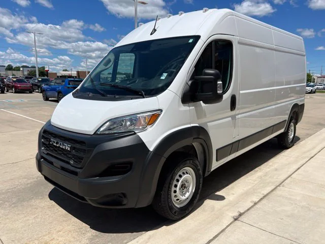 Used 2025 White Ram High Roof image 7
