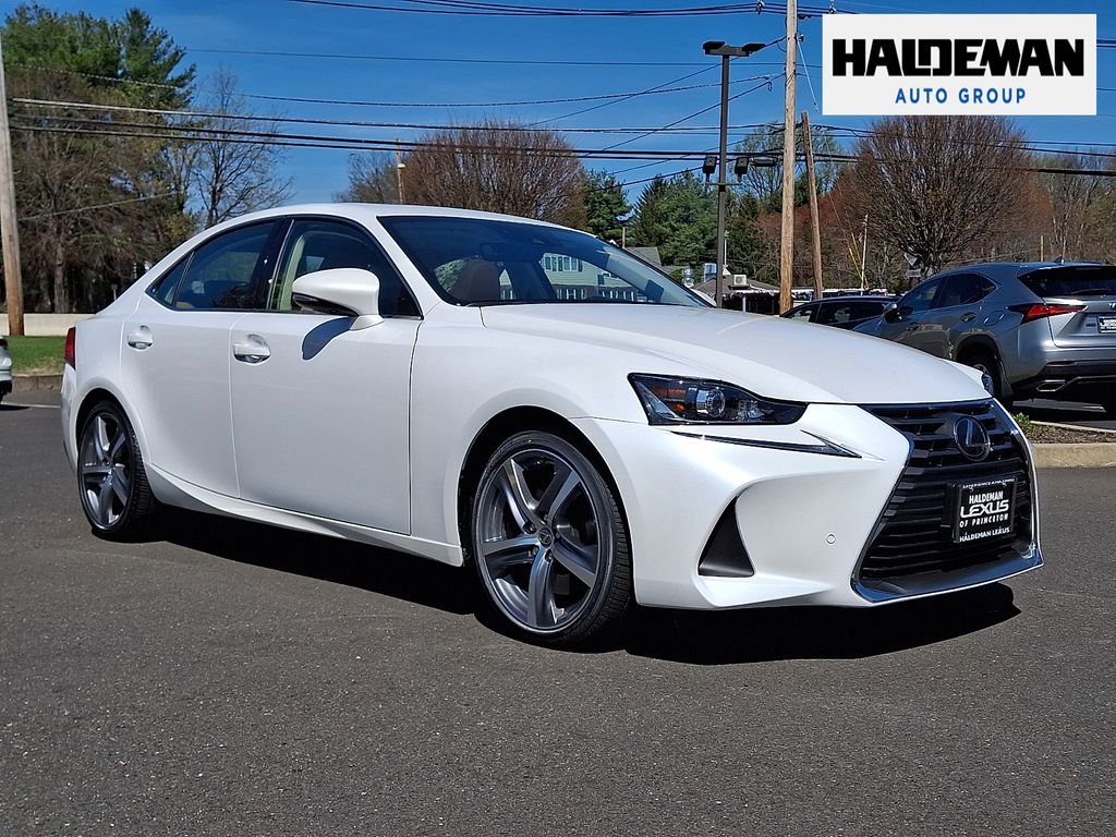 2019 Lexus IS 300