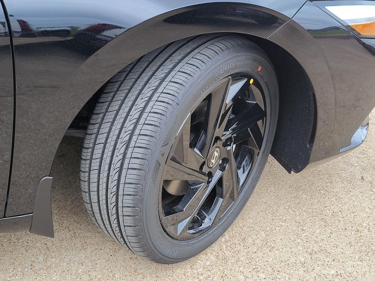 New 2026 Abyss Black Hyundai SEL Sport image 6