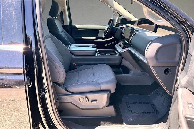 Used 2025 Black Ford Active image 5