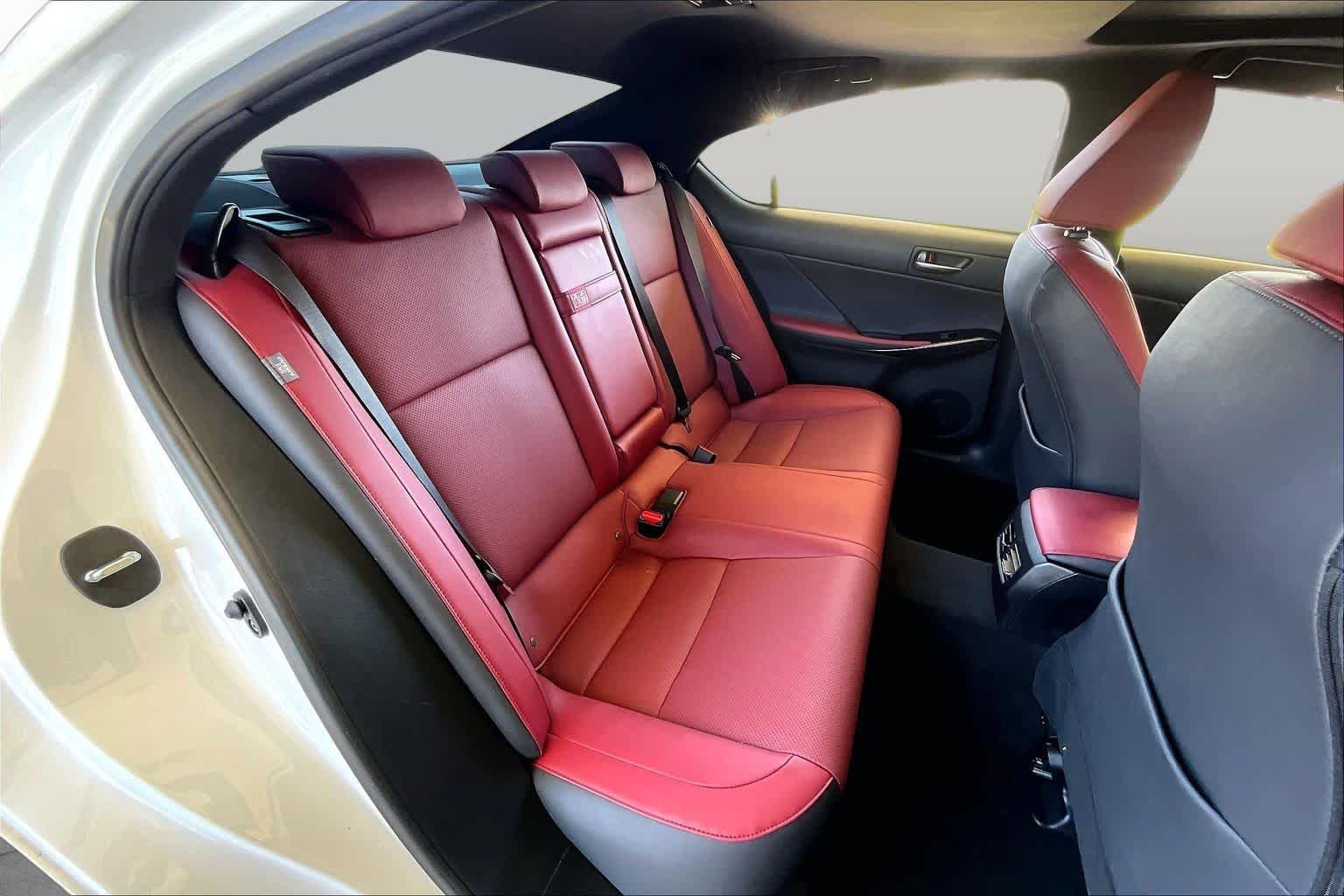 Used 2025 Ultra White Lexus F SPORT Design image 18