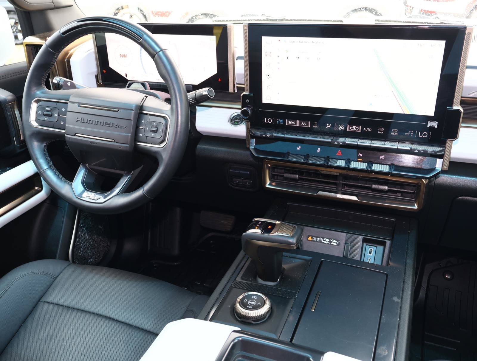 Used 2024 Interstellar White GMC 2X image 9