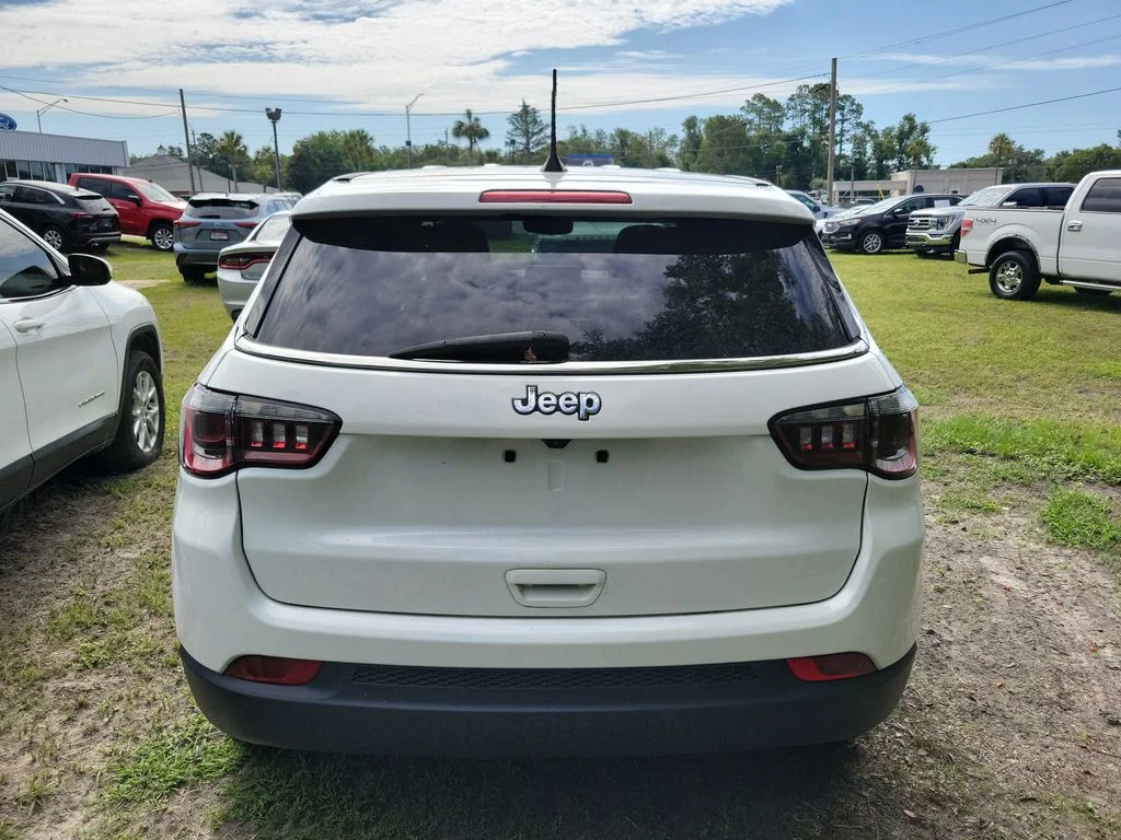 Used 2023 Bright White Clearcoat Jeep Sport image 5