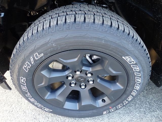 New 2026 Diamond Black Crystal Pearl-Coat Exterior Paint RAM Express image 12