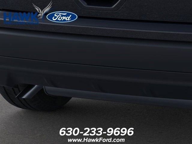 New 2024 Agate Black Metallic Ford SE image 22
