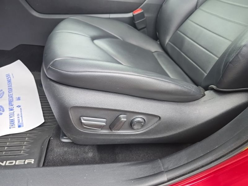 Used 2020 Red Toyota XLE image 24