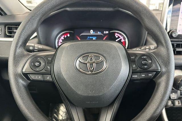 Certified Used 2024 MAGNETIC GRAY MET. Toyota  image 28