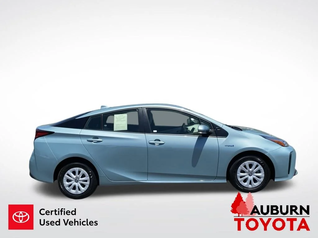 Certified Used 2022 Beige Toyota L image 9