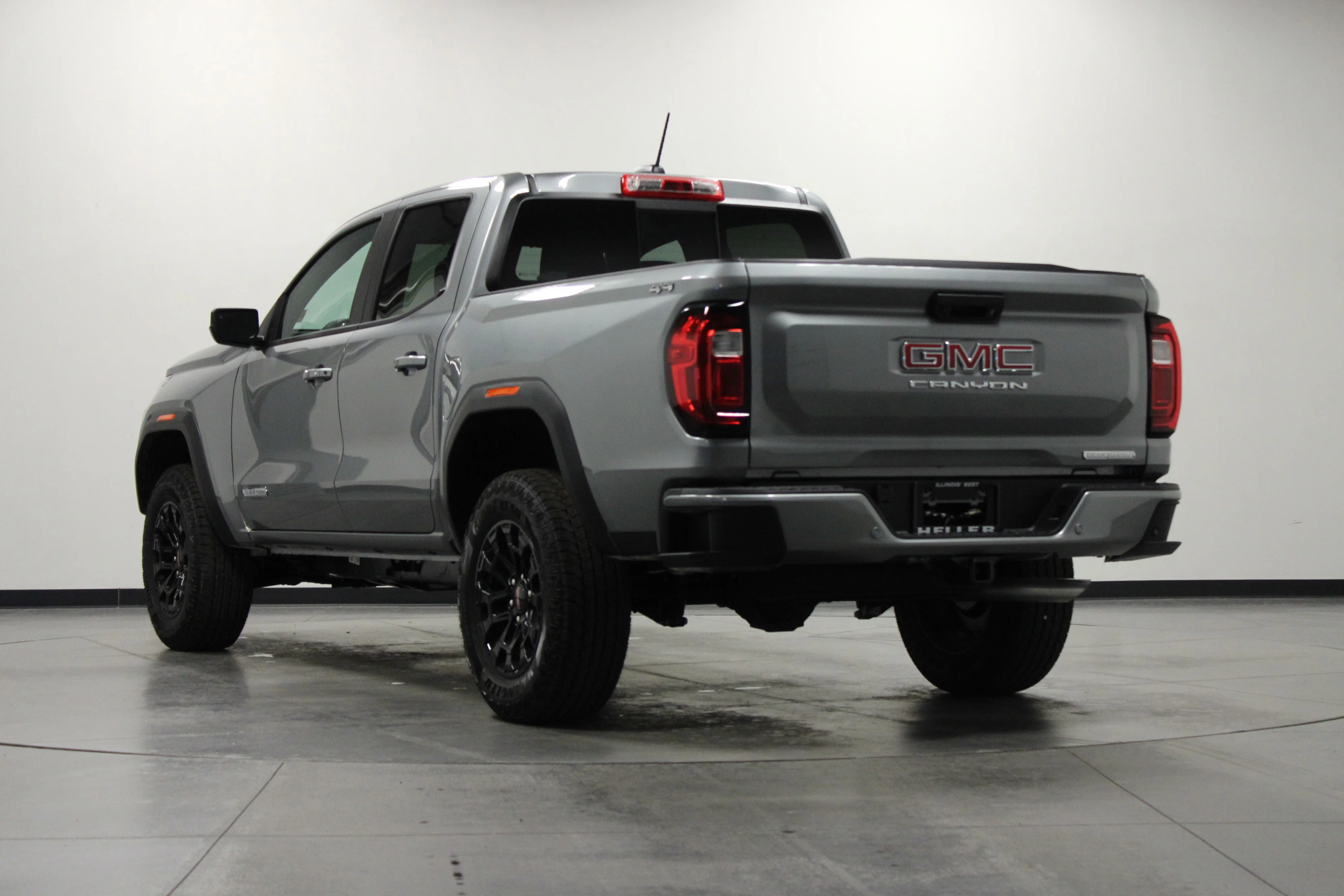 New 2026 Ebony Twilight Metallic GMC Elevation image 6