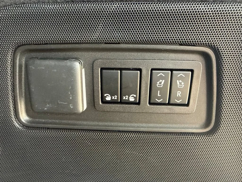 Used 2023 Black Raven Cadillac Sport image 34
