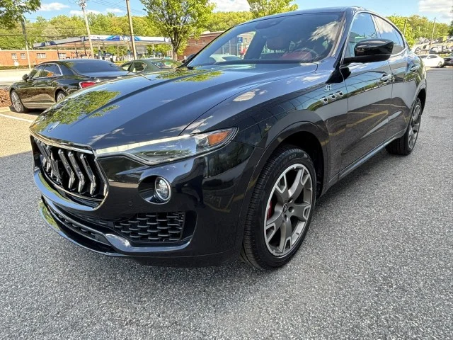 Used 2023 Nero Ribelle Metallic Maserati GT ~ Comfort & Convenience Package !!! image 4