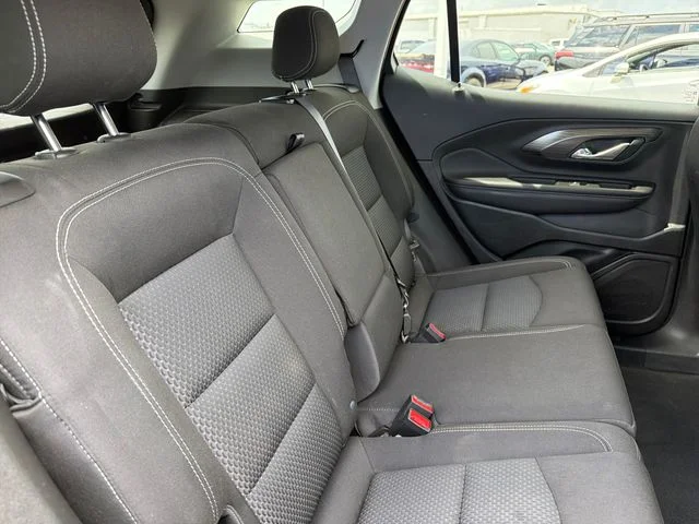 Used 2022 Black GMC SLE image 28