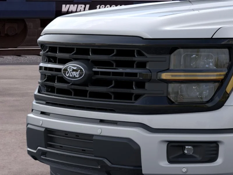 New 2026 Iconic Silver Metallic Ford XLT image 17
