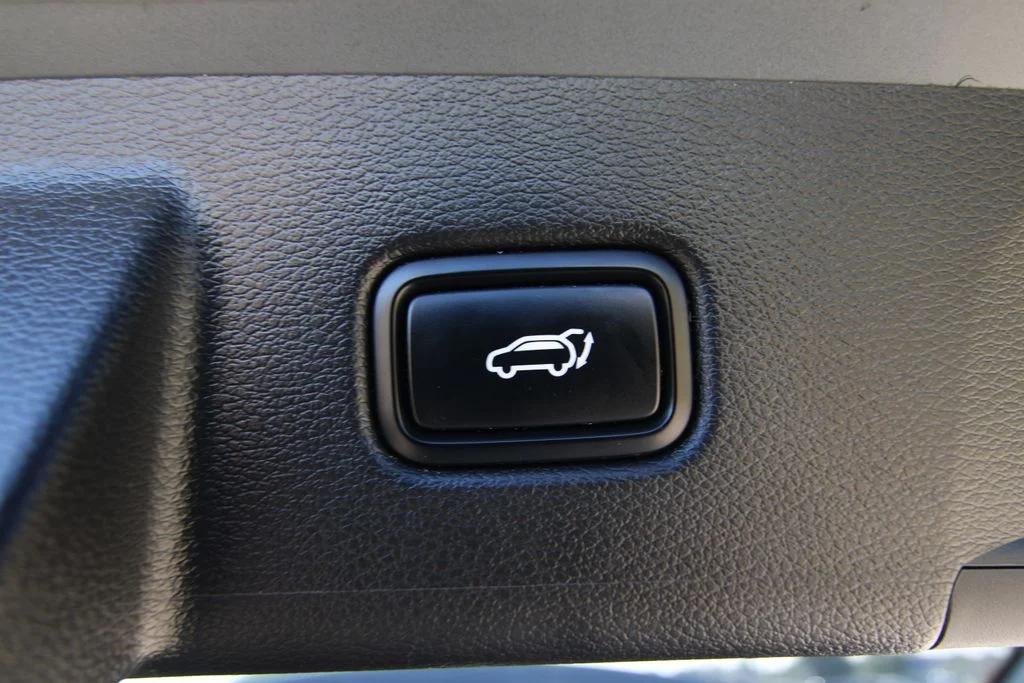 Used 2021 Silver Kia SX image 41