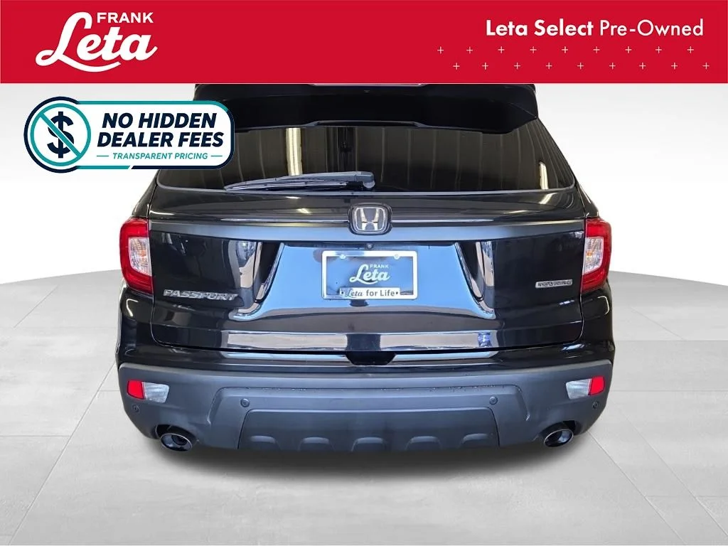 Certified Used 2019 Black Honda Touring image 5