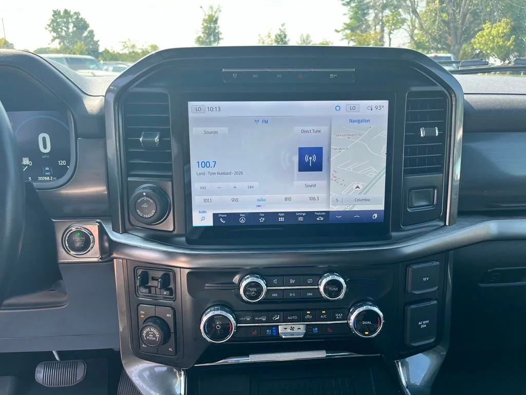 Used 2023 Gray Ford Lariat image 18