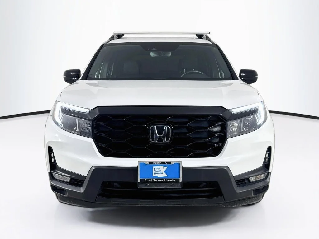 Certified Used 2023 White Honda Elite image 2