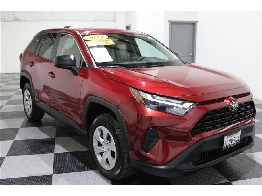 2024 Toyota RAV4 LE