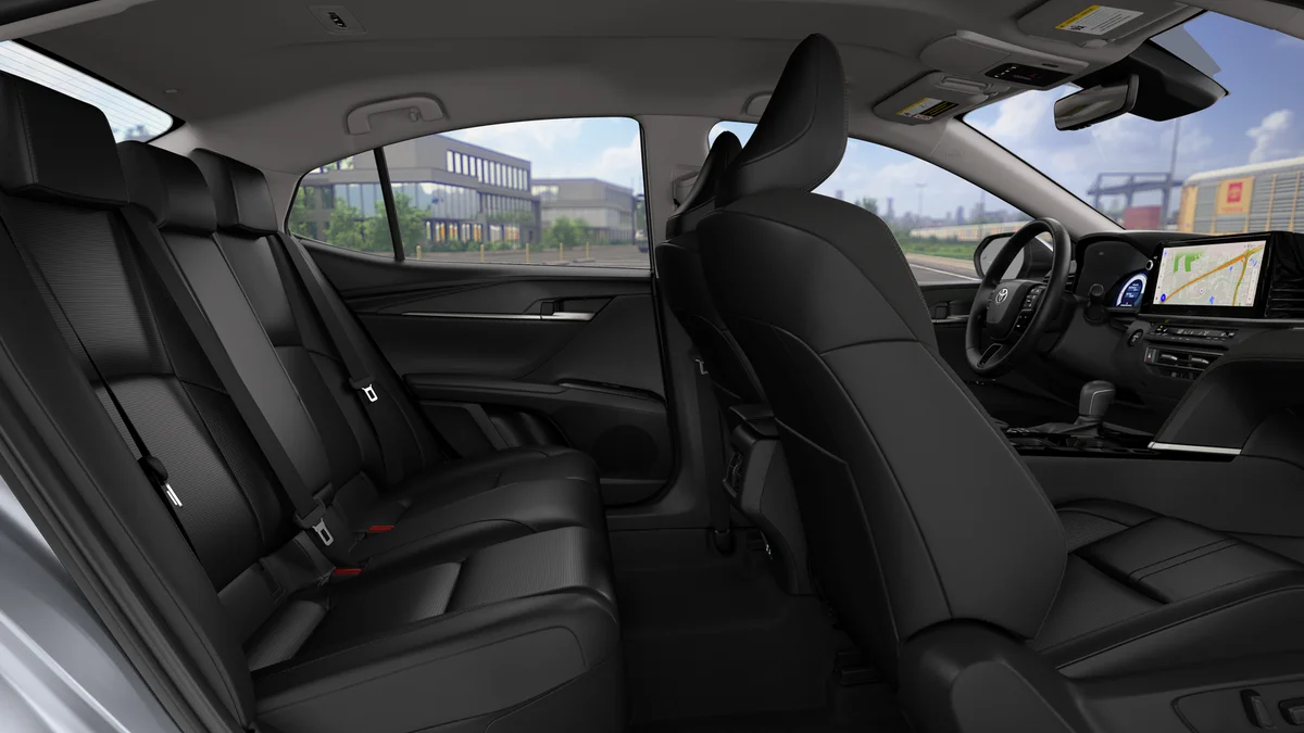 2026 Toyota Camry XLE - Photo 42