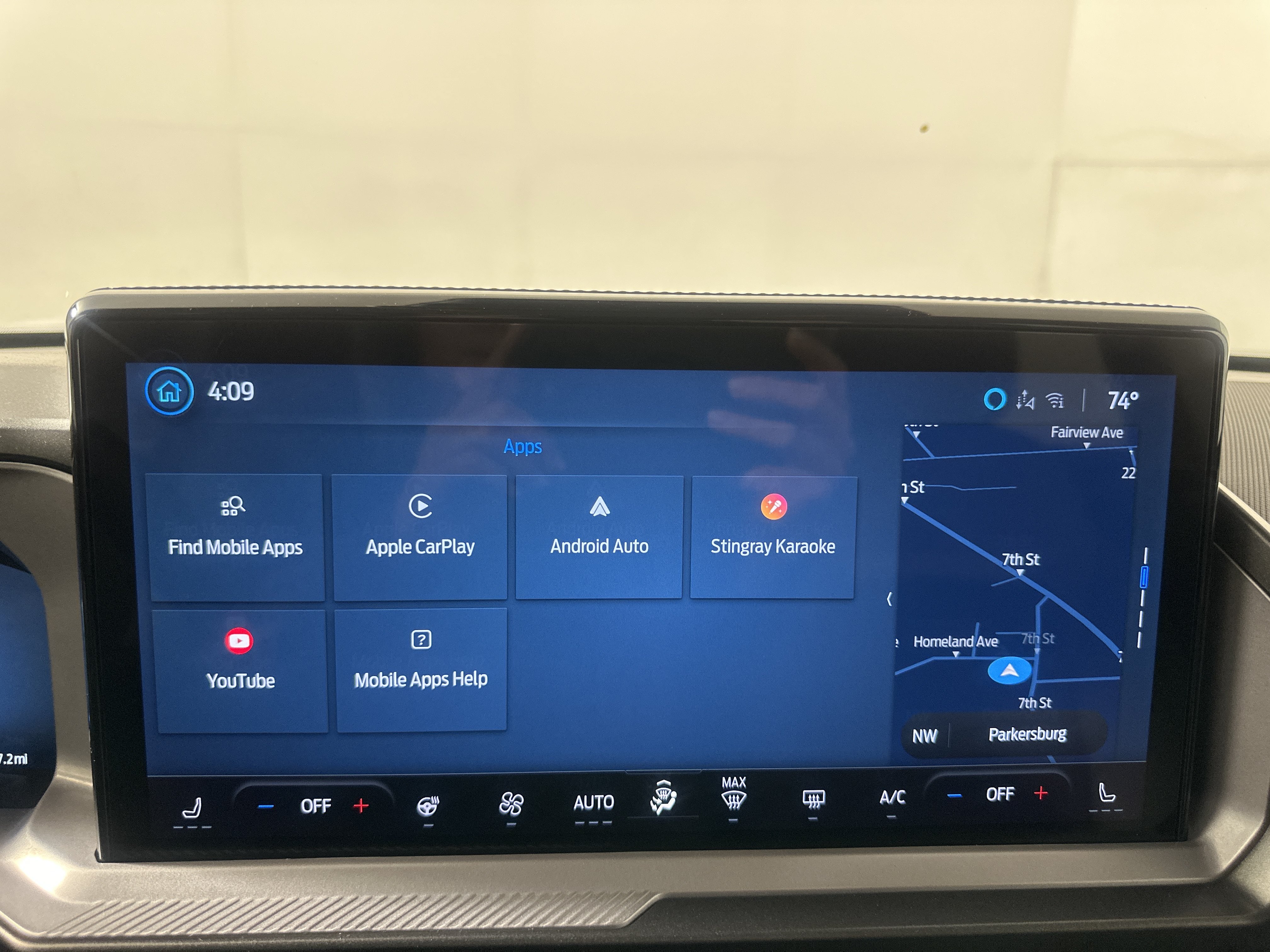 Certified Used 2025 White Ford Badlands image 17