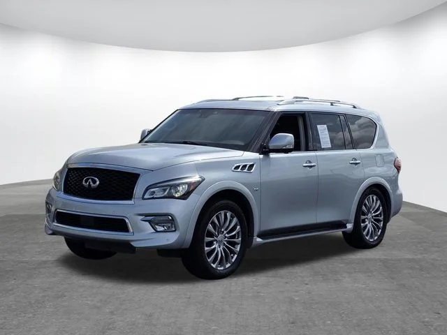 Used 2017 Liquid Platinum INFINITI THEATER PACKAGE image 7