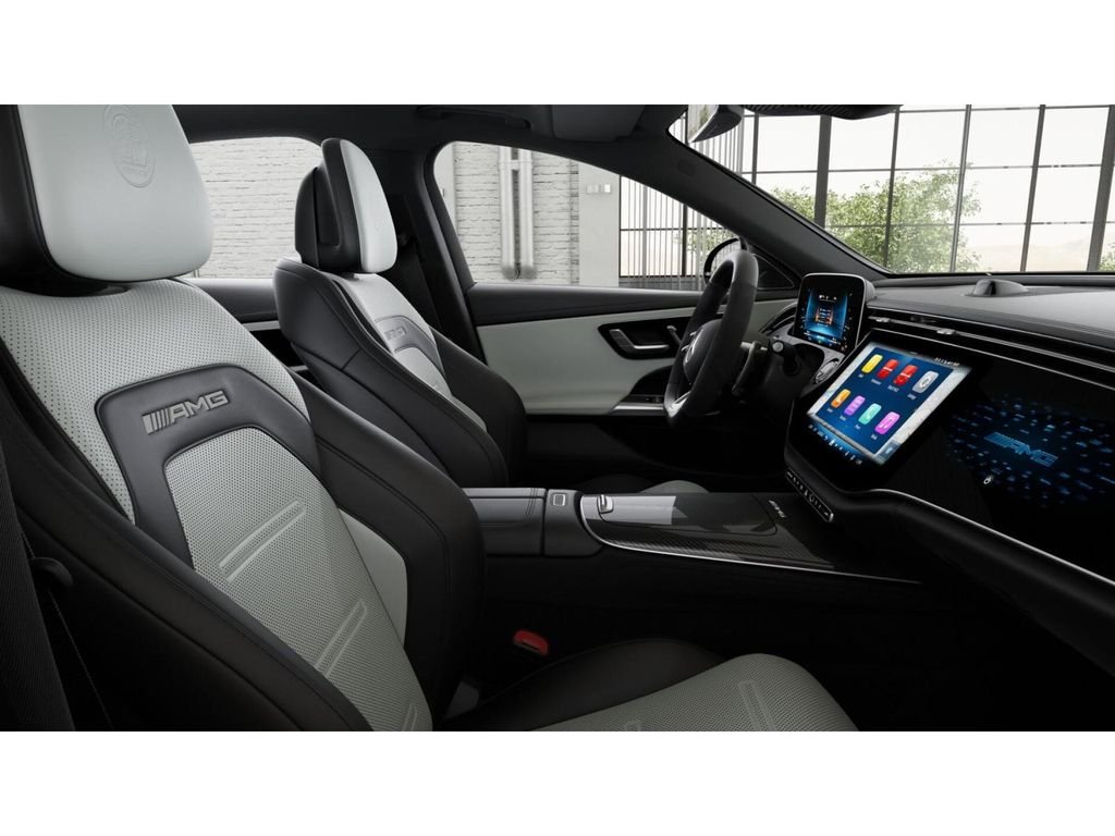 New 2027 MANUFAKTUR Moonlight White Metallic Mercedes-Benz AMG® E 53 E 4MATIC+ Sedan image 4