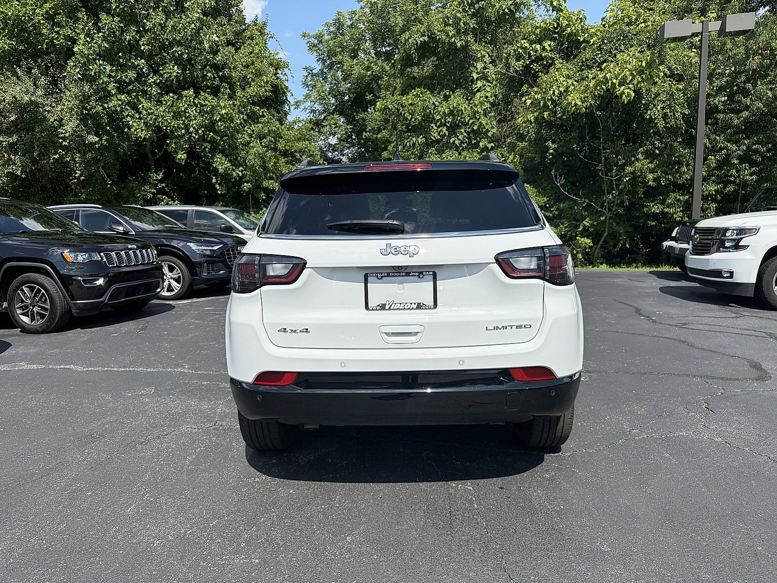 Used 2025 Bright White Clearcoat Jeep Limited image 5