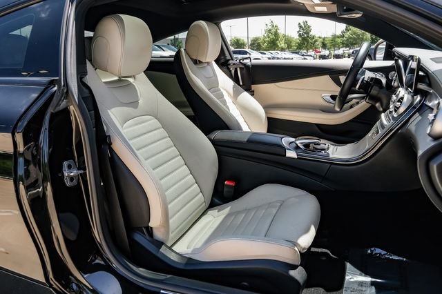 Used 2022 Black Mercedes-Benz C 300 image 39