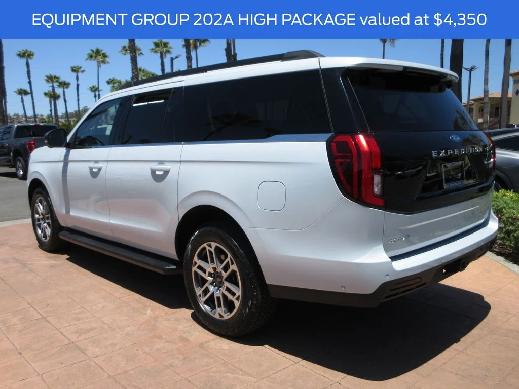 Certified Used 2025 Space Silver Ford Active image 2
