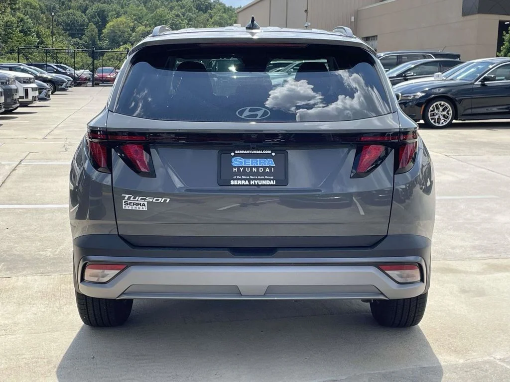 New 2026 Gray Hyundai SEL image 4