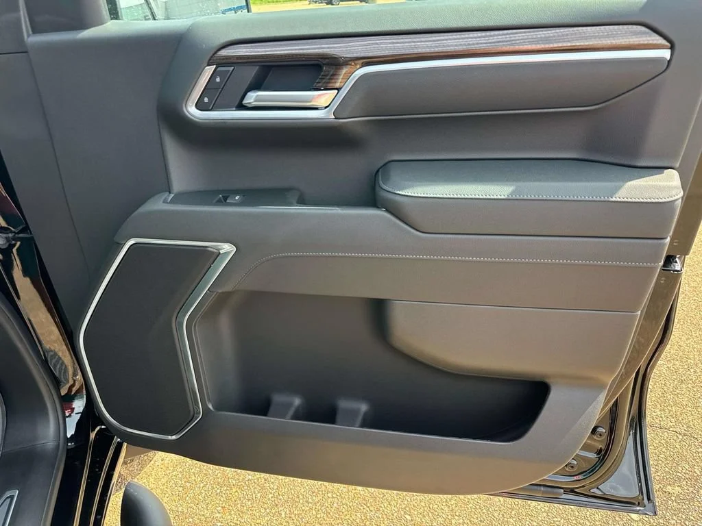 2026 Chevrolet Silverado 1500 RST - Photo 25