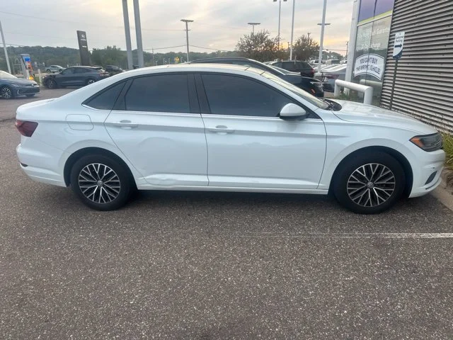 Used 2019 Volkswagen Jetta SE with VIN 3VWC57BU4KM253679 for sale in Inver Grove Heights, Minnesota
