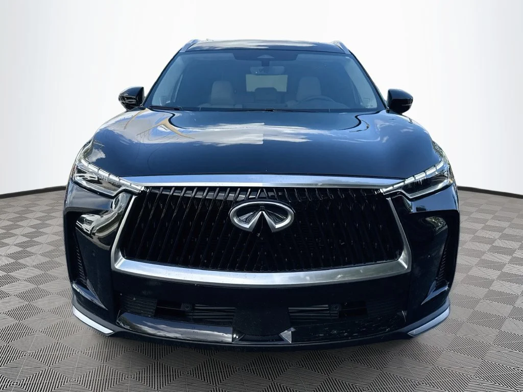 New 2027 Black INFINITI LUXE image 2