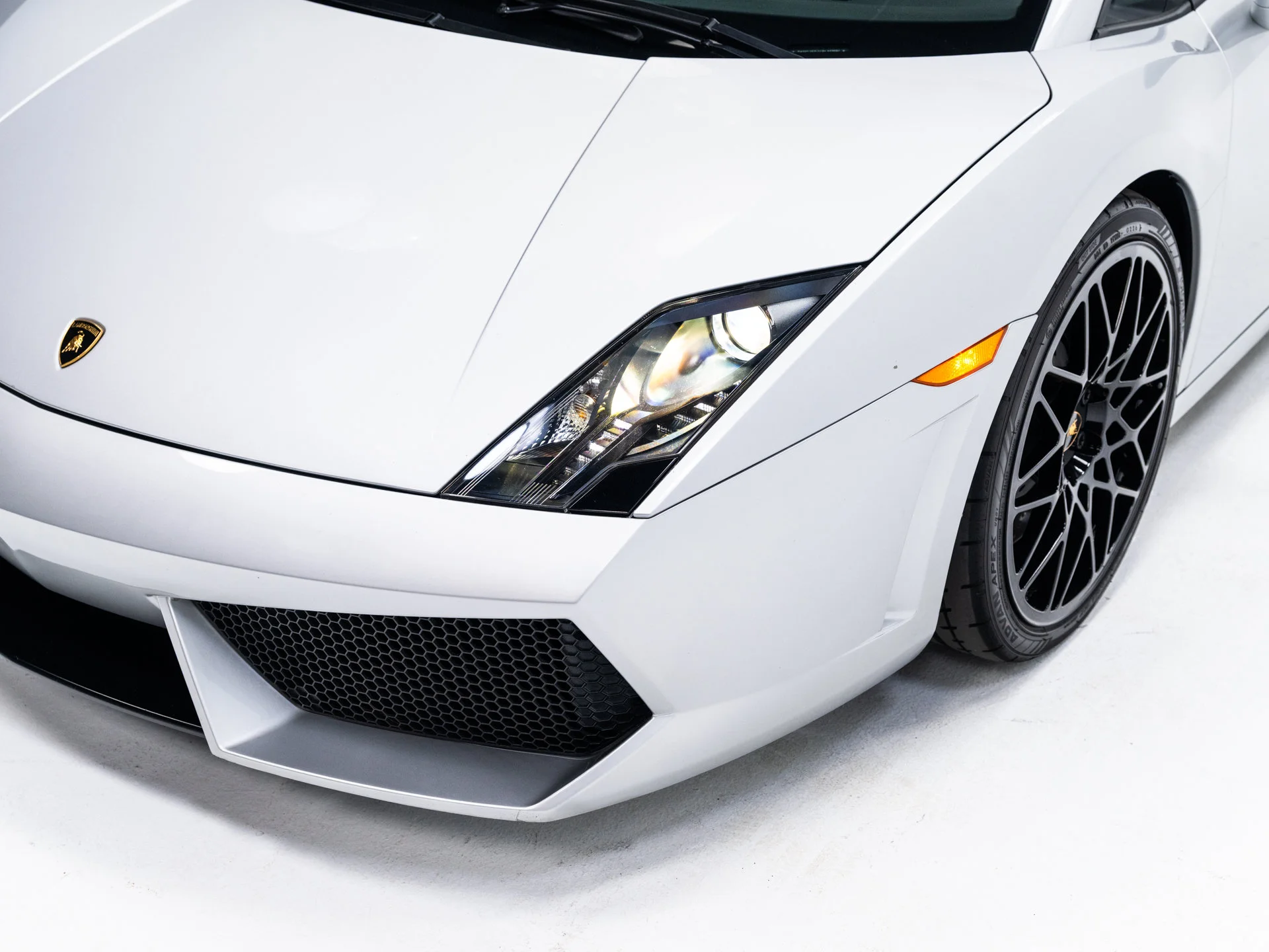 Used 2011 Grigio Thalasso Metallic Lamborghini LP560-4 image 15