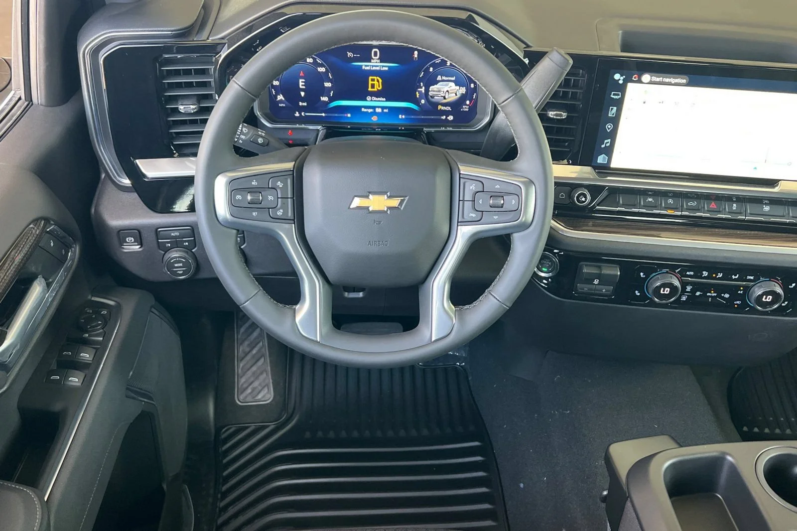 New 2026 Summit White Chevrolet LT (2FL) image 14