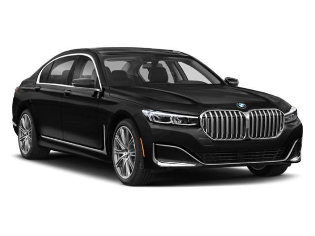 Used 2022 Bernina Grey Amber Effect Metallic BMW 740i image 9