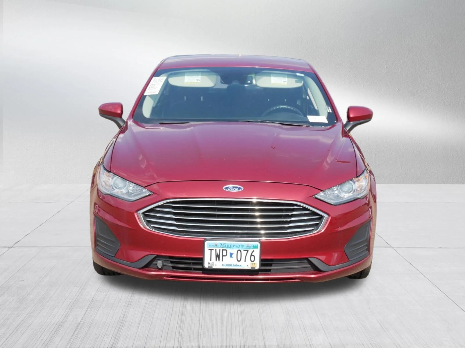 Used 2019 Ford Fusion SE with VIN 3FA6P0T96KR103772 for sale in Minneapolis, MN