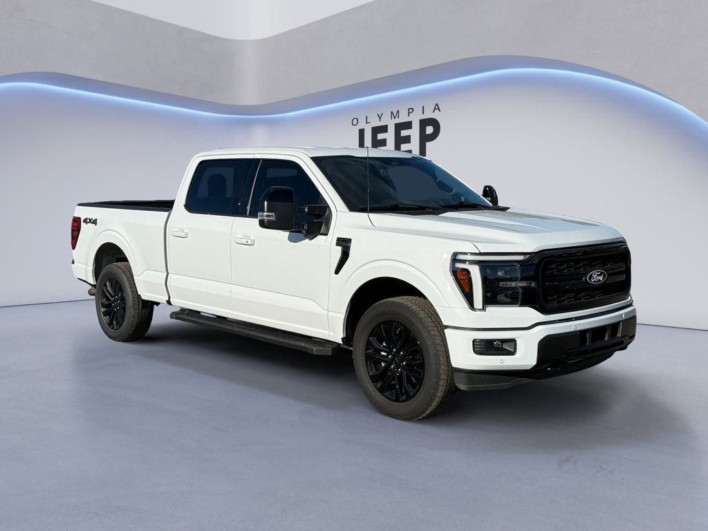 Used 2025  Ford Lariat image 8