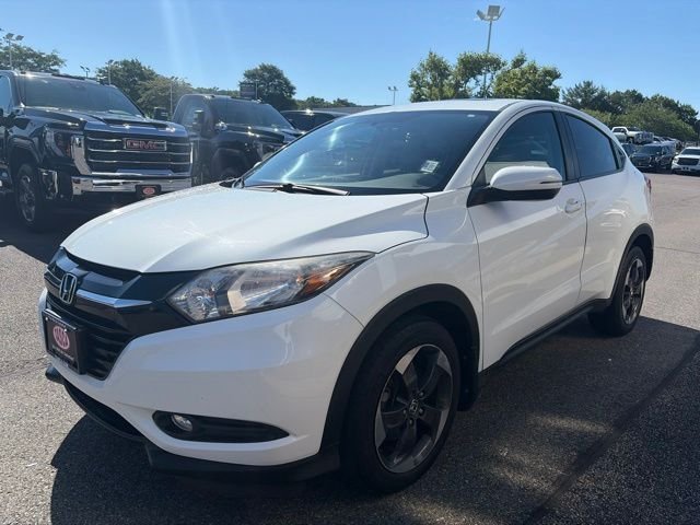 Used 2018 White Honda EX image 7