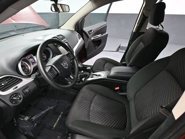2011 Dodge Journey Mainstreet - Photo 23